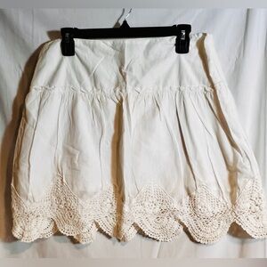 Old Navy Skirt Womens 8 White Crochet Bottom Side Zipper Lined